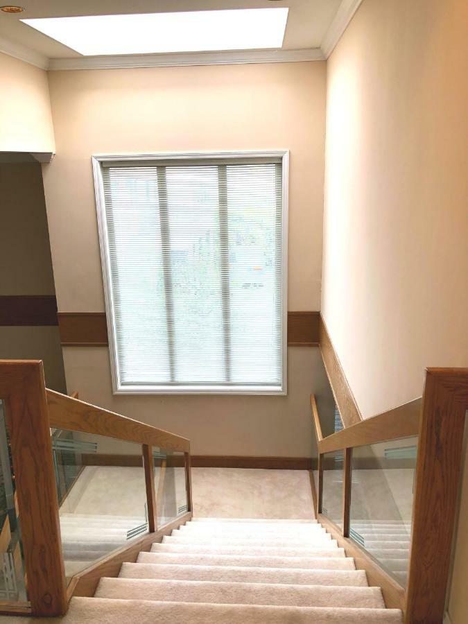 Sunny House Hotel Richmond Bagian luar foto